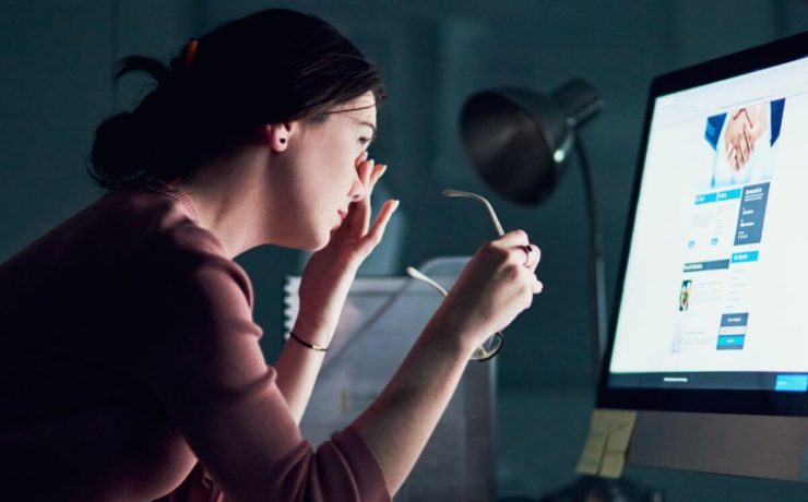How Screen Time is Affecting Your Vision in 2026