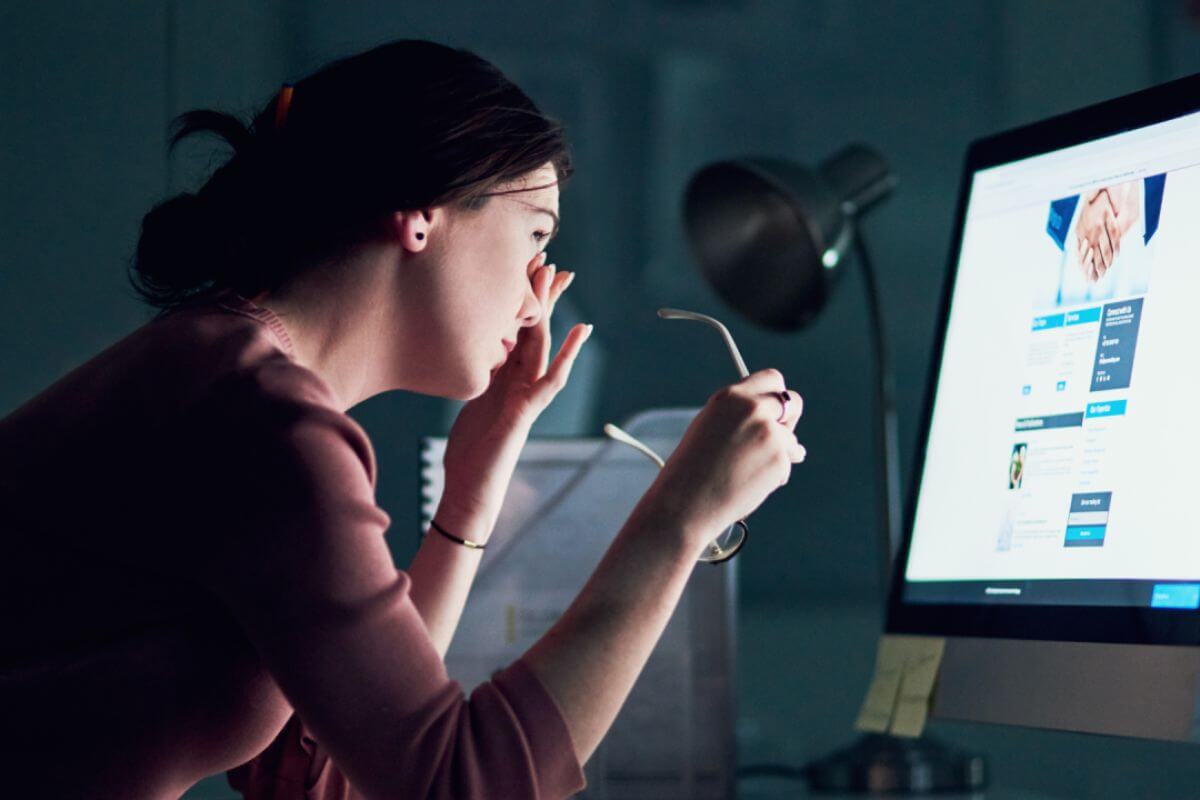 How Screen Time is Affecting Your Vision in 2026